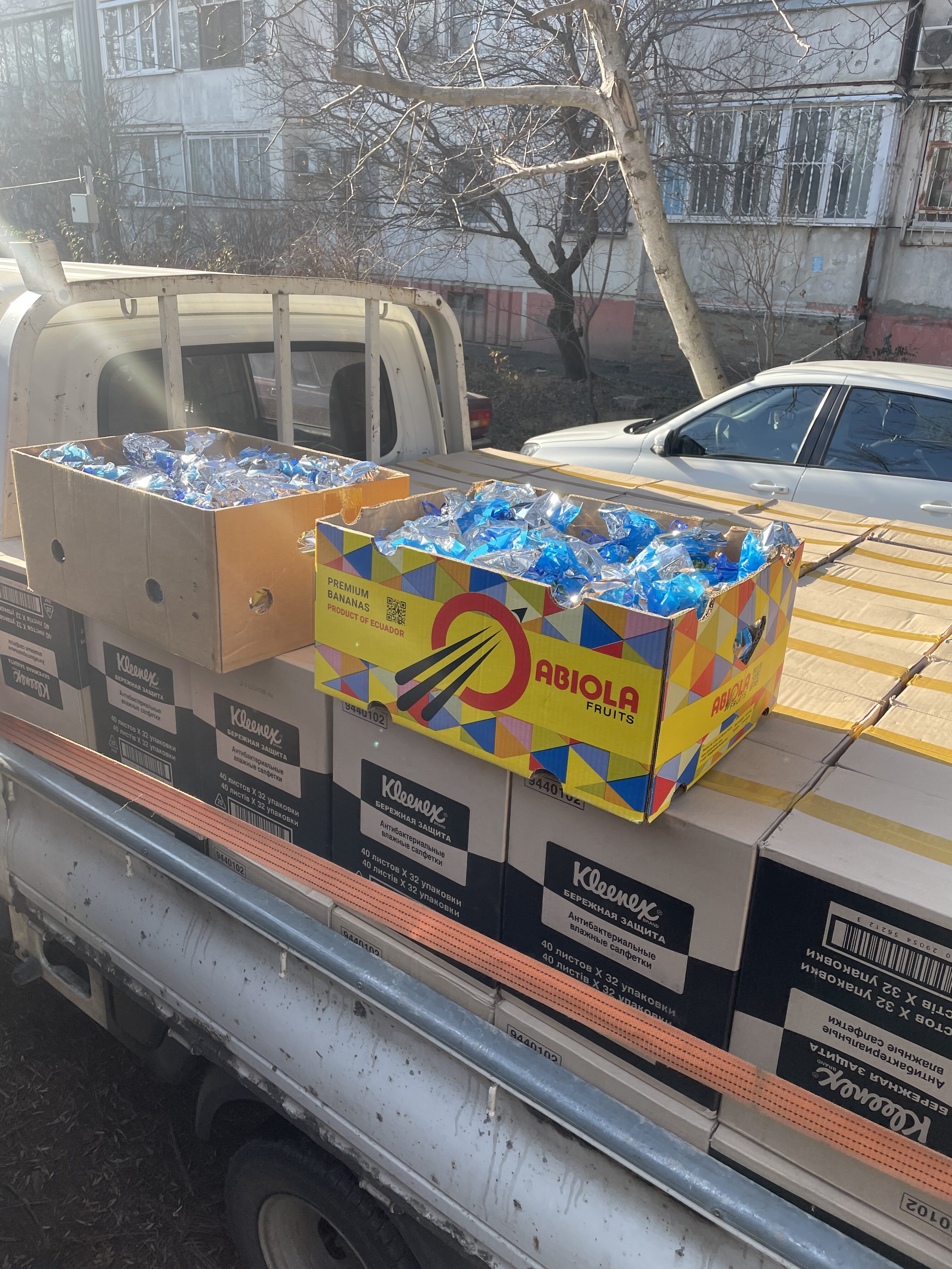 Фондом «Благовест Кубани» была передана гуманитарная помощь и Рождественские подарки для детей-беженцев